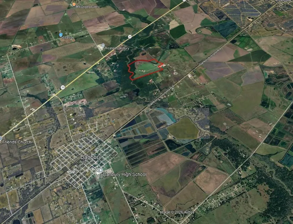 381 Cr-171 Danbury, TX 77534