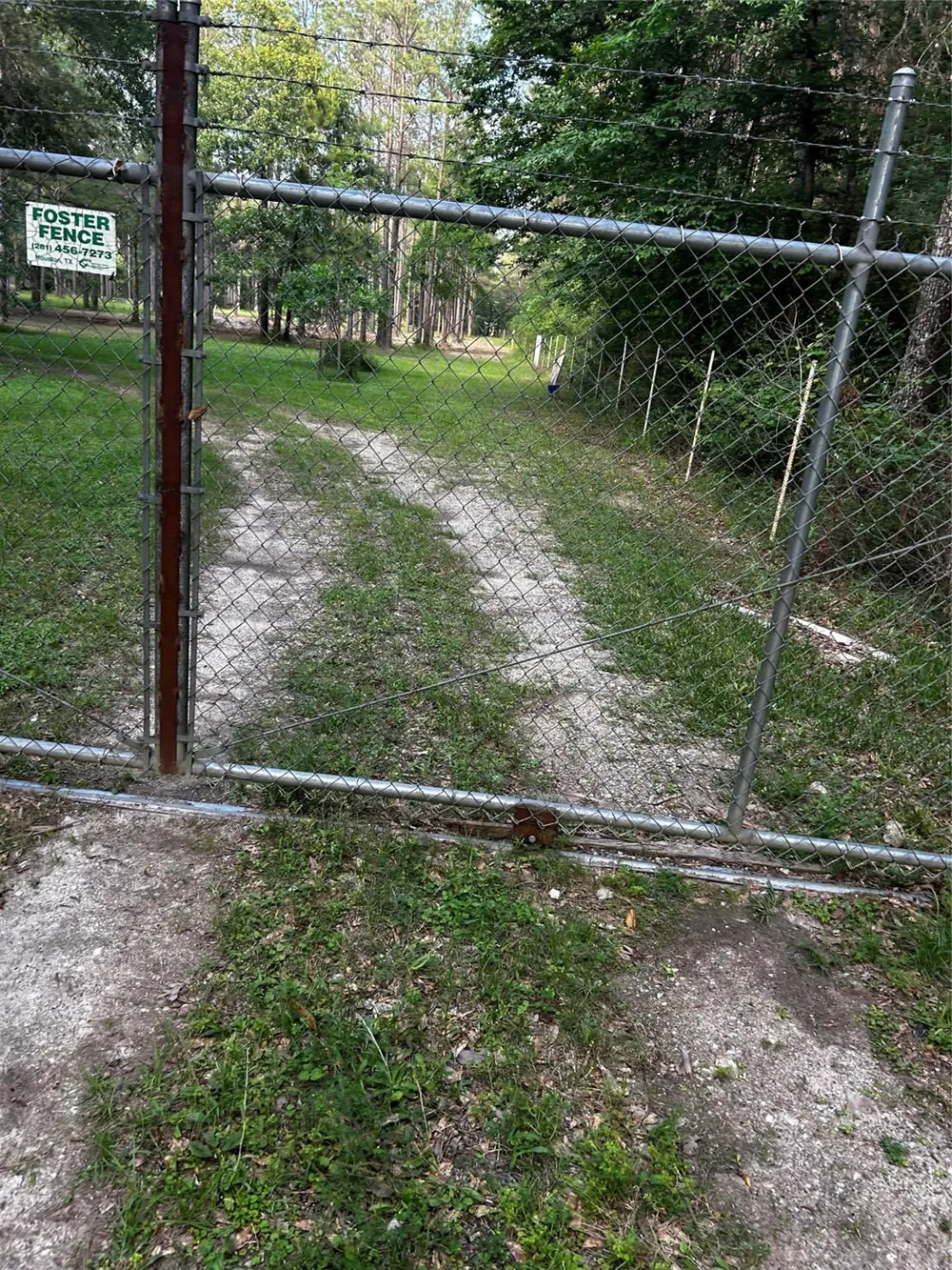 County Line Road Shepherd, TX 77371