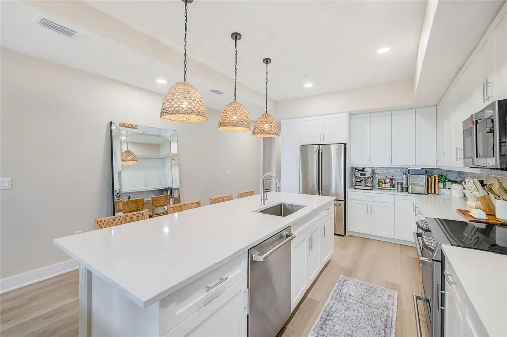 400 150TH AVENUE #504 Madeira Beach, FL 33708