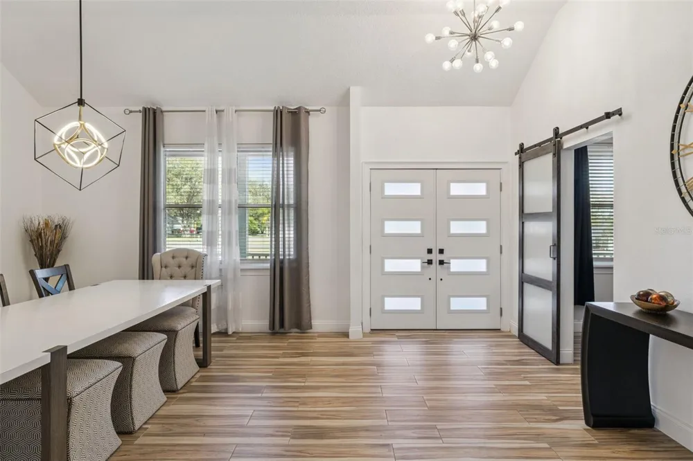 32345 WOLFS TRAIL Sorrento, FL 32776