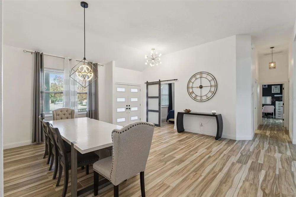 32345 WOLFS TRAIL Sorrento, FL 32776