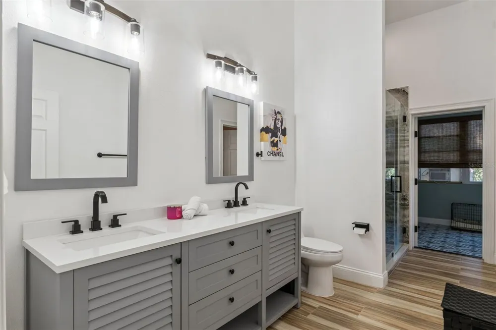 32345 WOLFS TRAIL Sorrento, FL 32776