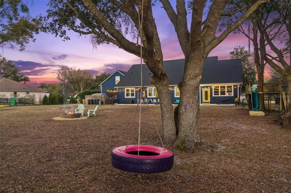 32345 WOLFS TRAIL Sorrento, FL 32776