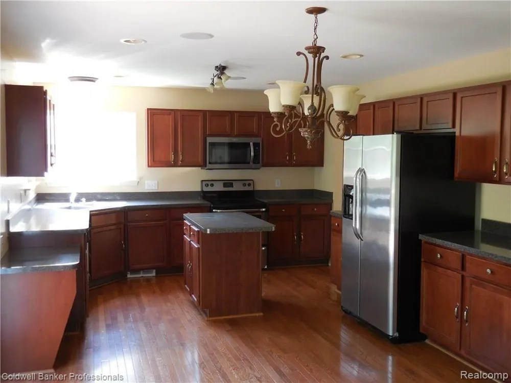 49554 GLACIER S Northville Township, MI 48168