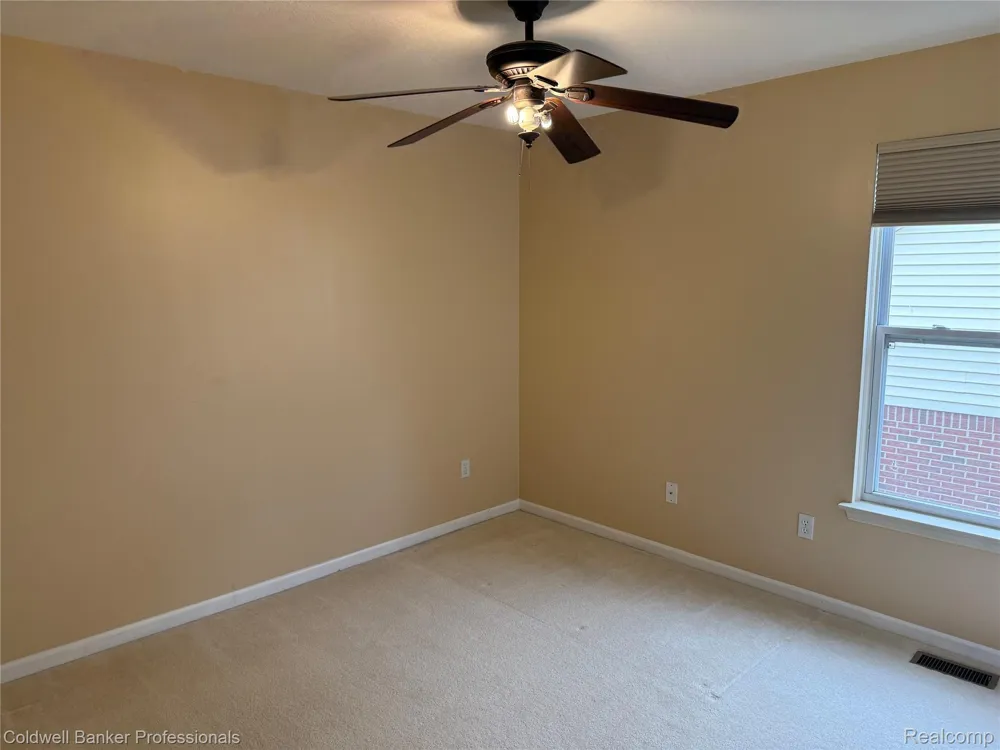 49554 GLACIER S Northville Township, MI 48168