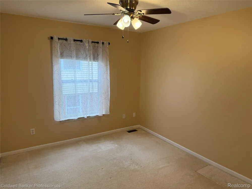49554 GLACIER S Northville Township, MI 48168