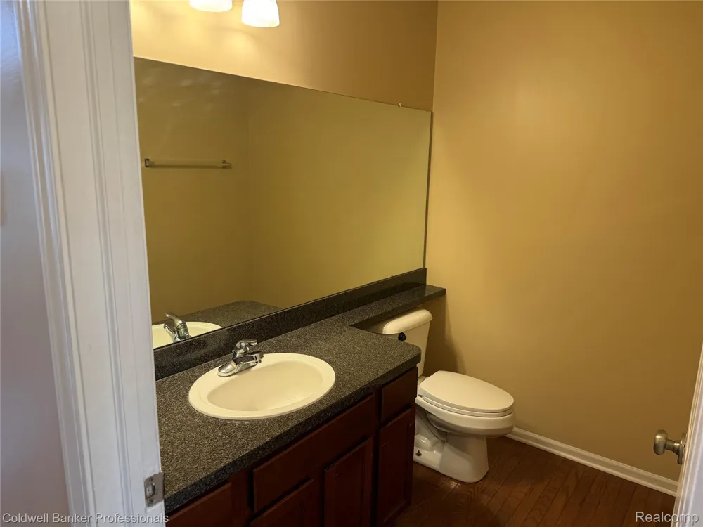 49554 GLACIER S Northville Township, MI 48168
