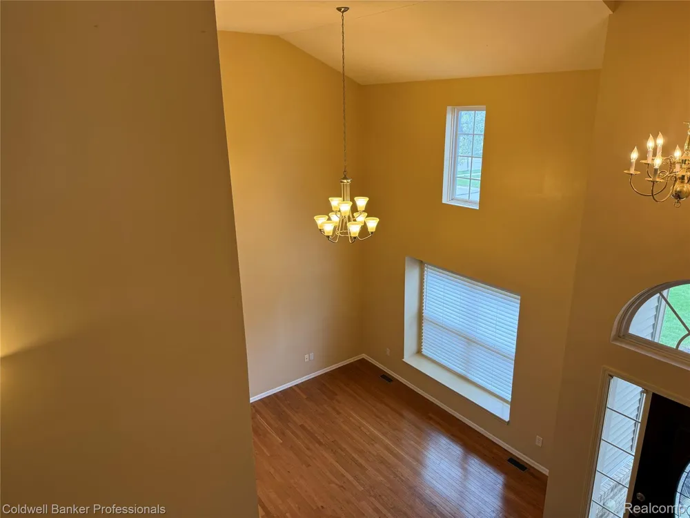 49554 GLACIER S Northville Township, MI 48168