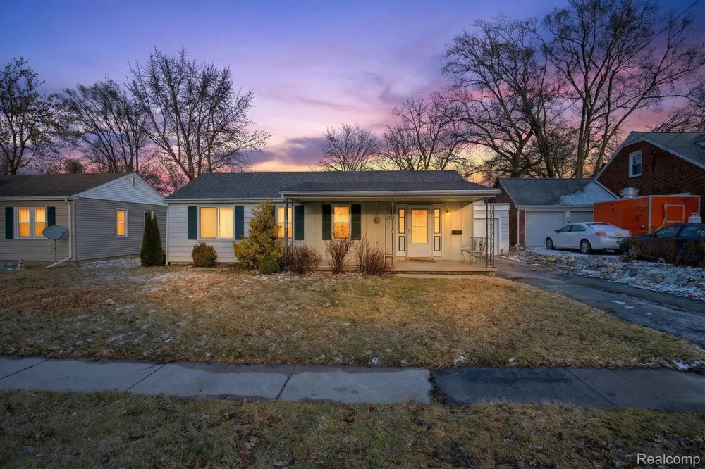 3066 Schaefer Street Carrollton Township, MI 48604