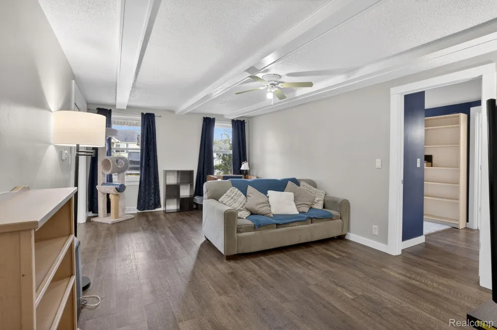 3066 Schaefer Street Carrollton Township, MI 48604