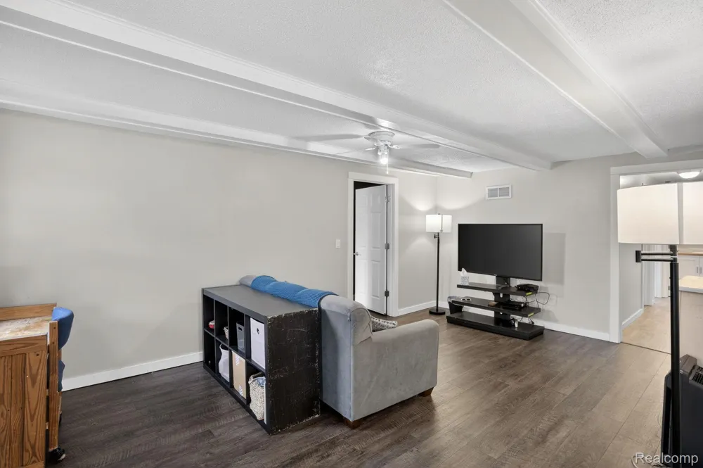 3066 Schaefer Street Carrollton Township, MI 48604
