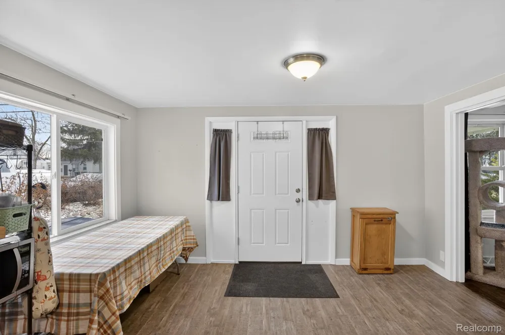 3066 Schaefer Street Carrollton Township, MI 48604