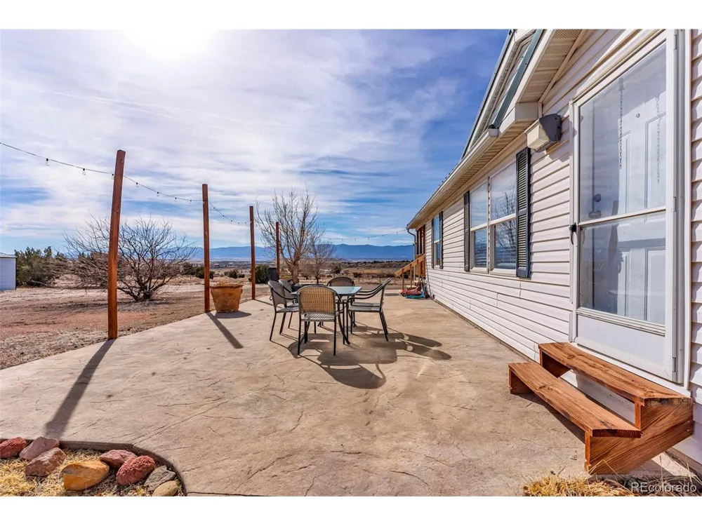 340 12th Street Penrose, CO 81240