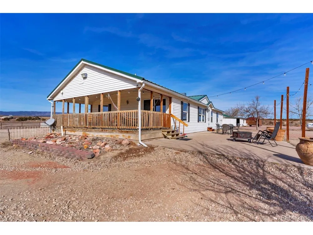 340 12th Street Penrose, CO 81240