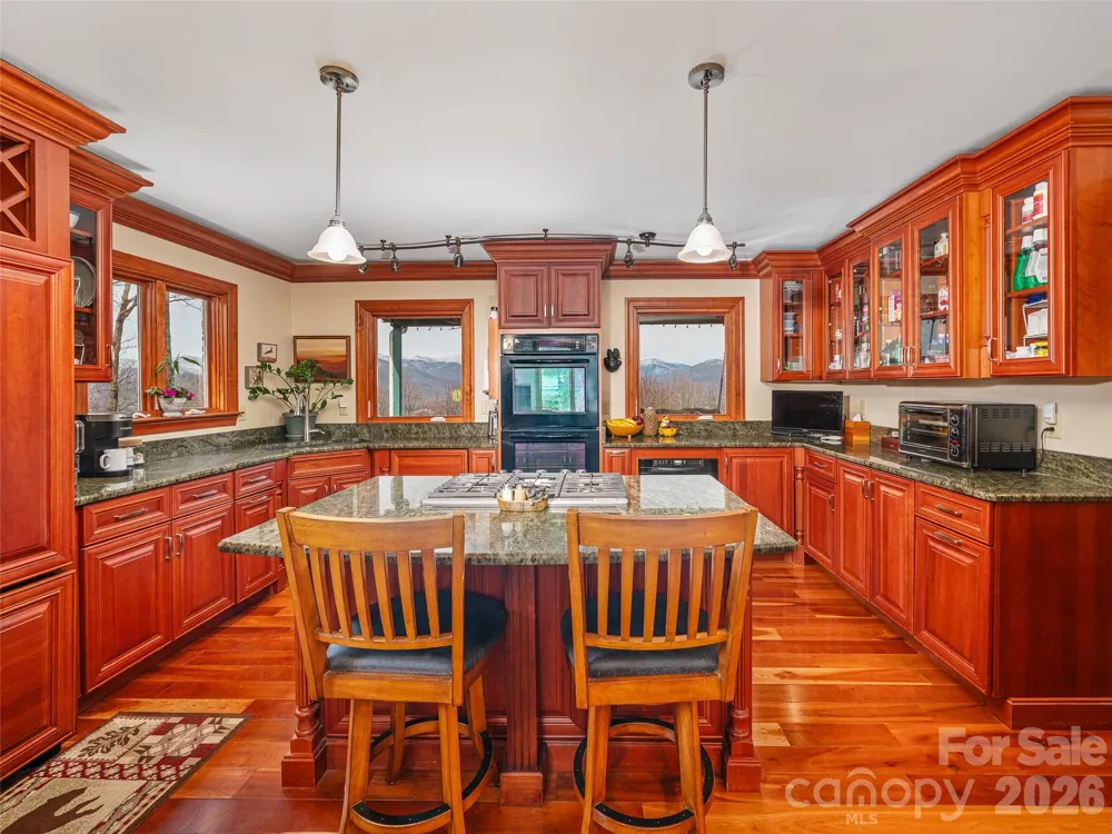 126 Wildflower Cove Drive Swannanoa, NC 28778