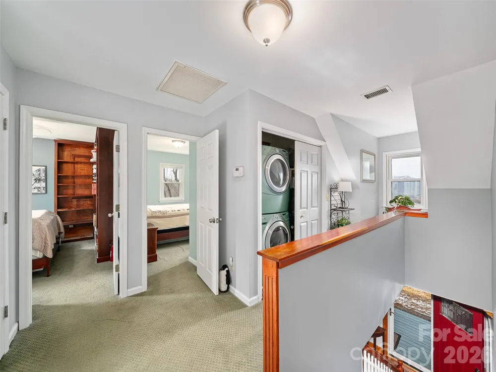 126 Wildflower Cove Drive Swannanoa, NC 28778