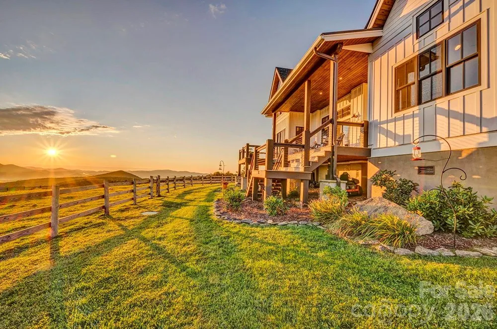 217 Sunrise Vista Lane Banner Elk, NC 28604