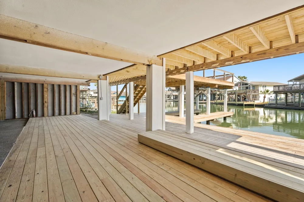 16623 Jamaica Cove Road Jamaica Beach, TX 77554
