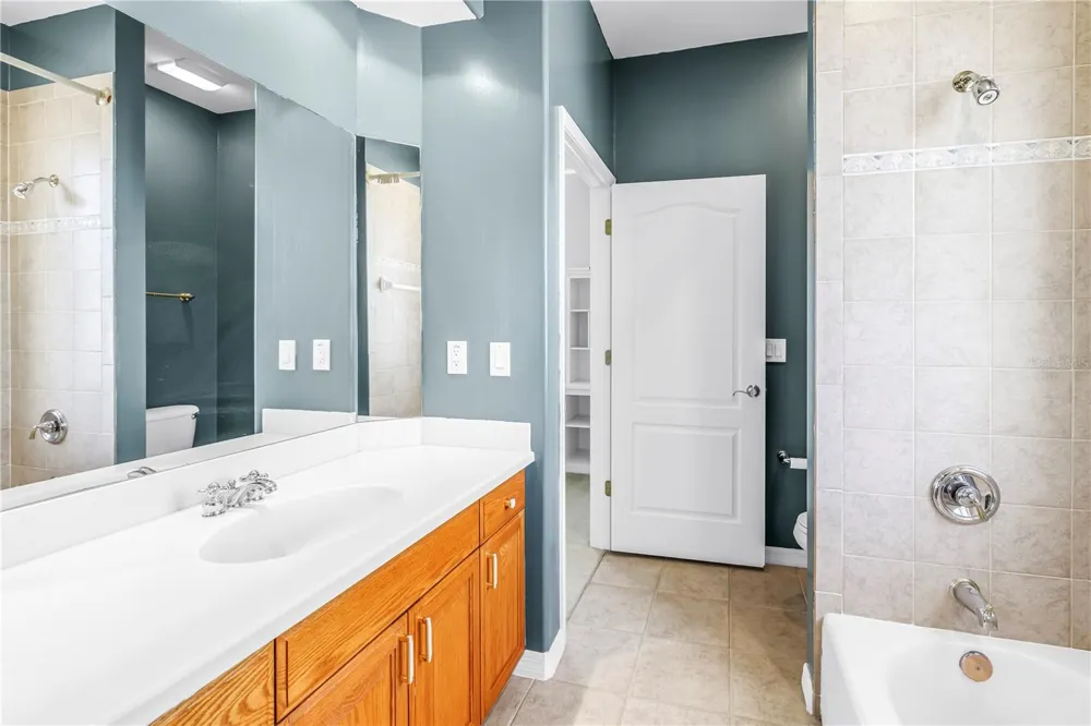 14365 EAGLE POINTE DRIVE Clearwater, FL 33762