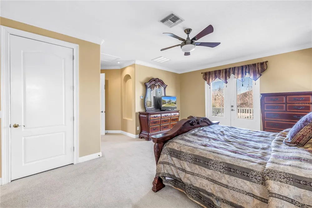 14365 EAGLE POINTE DRIVE Clearwater, FL 33762