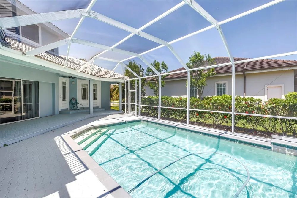 14365 EAGLE POINTE DRIVE Clearwater, FL 33762