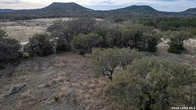 00000 Little Dry Frio RD Leakey, TX 78873