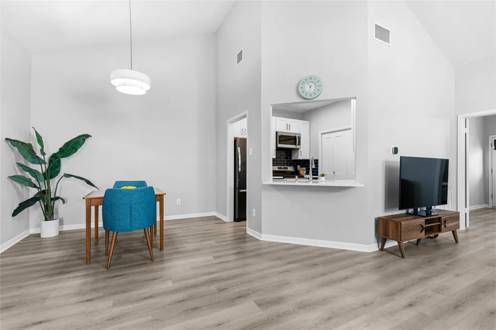 6501 Brush Country Road #137 Austin, TX 78749