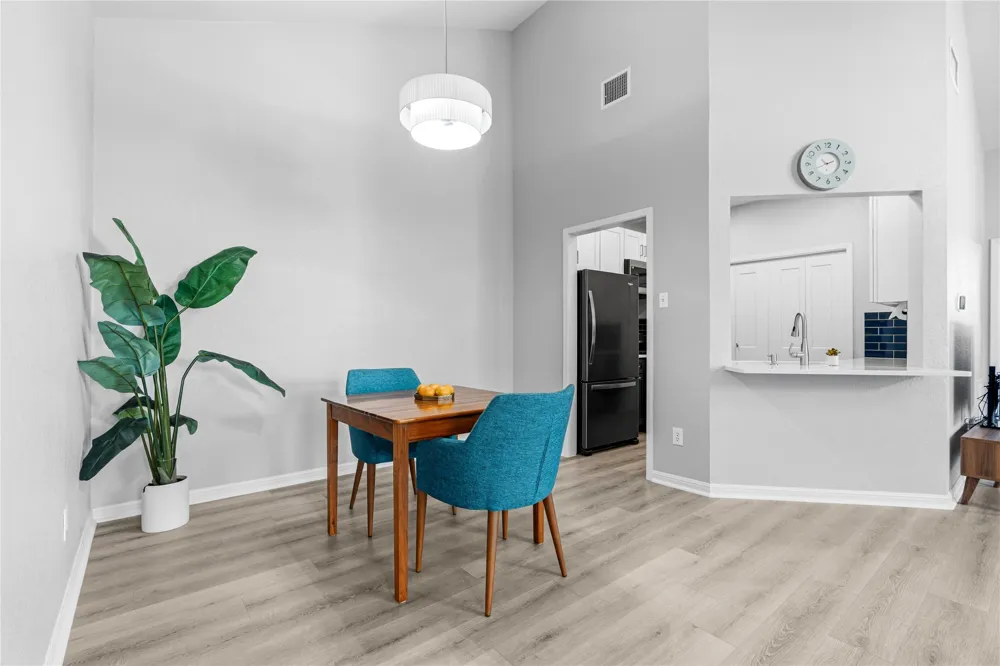 6501 Brush Country Road #137 Austin, TX 78749