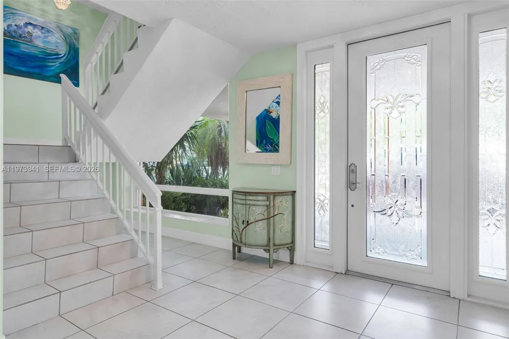 1218 Mockingbird Rd Key Largo, FL 33037