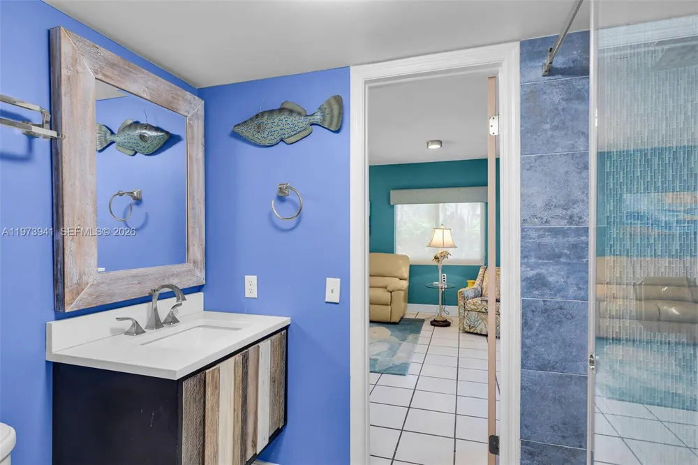 1218 Mockingbird Rd Key Largo, FL 33037