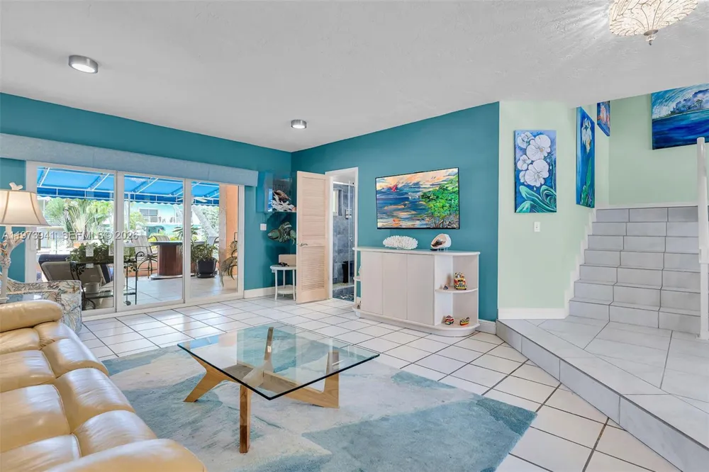 1218 Mockingbird Rd Key Largo, FL 33037