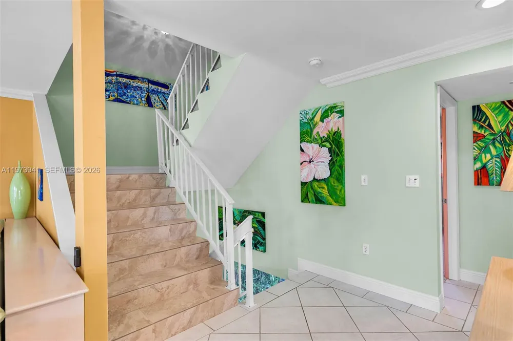 1218 Mockingbird Rd Key Largo, FL 33037