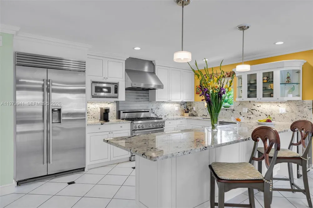 1218 Mockingbird Rd Key Largo, FL 33037