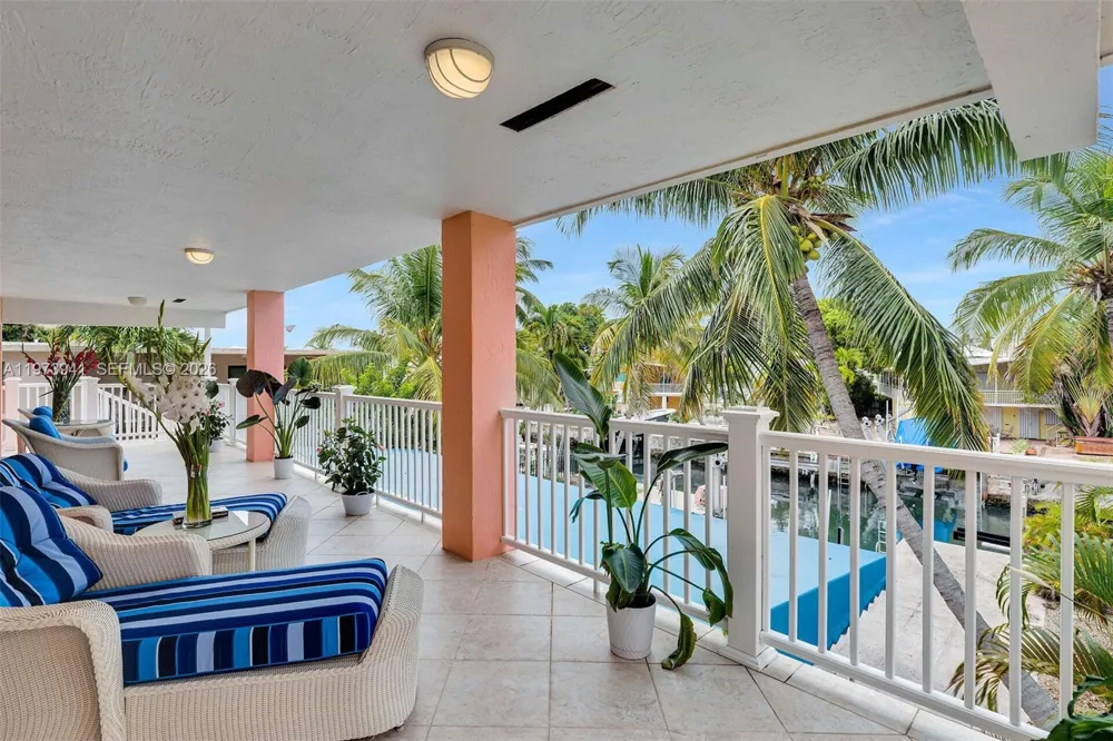 1218 Mockingbird Rd Key Largo, FL 33037