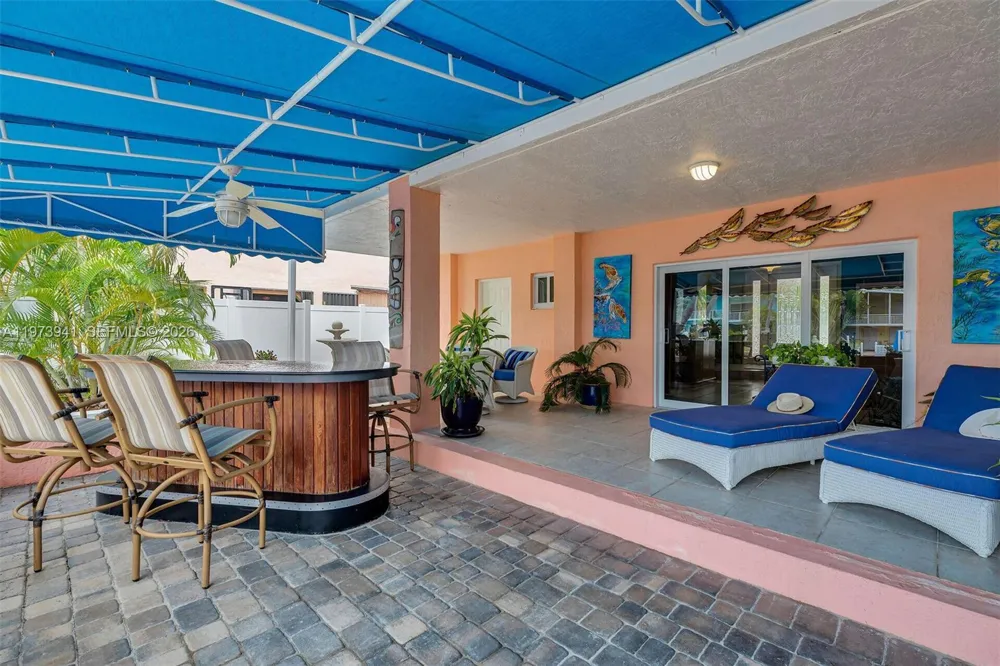 1218 Mockingbird Rd Key Largo, FL 33037