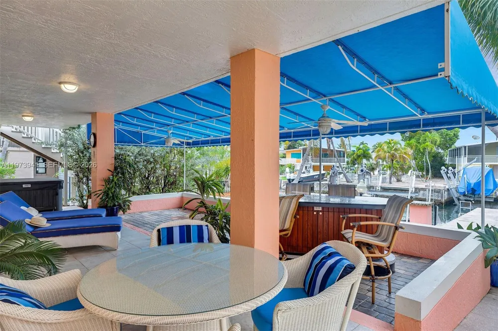 1218 Mockingbird Rd Key Largo, FL 33037