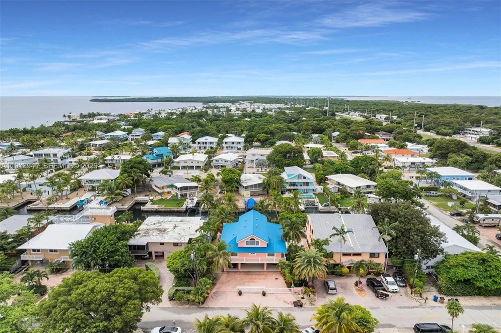 1218 Mockingbird Rd Key Largo, FL 33037