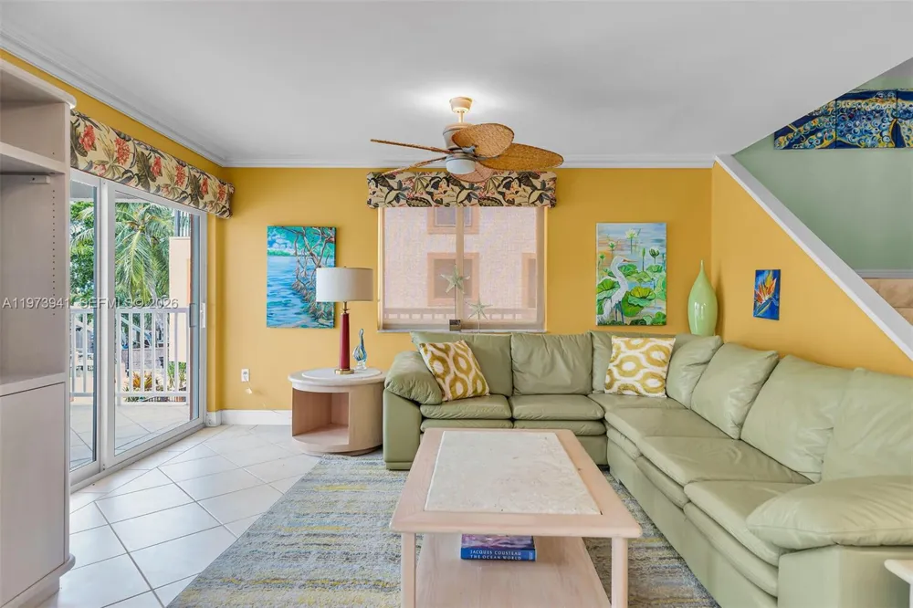 1218 Mockingbird Rd Key Largo, FL 33037