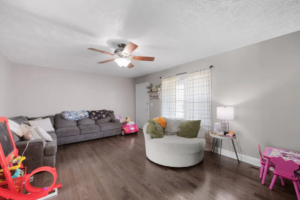 341 Melodie Cir Henderson, TN 38340