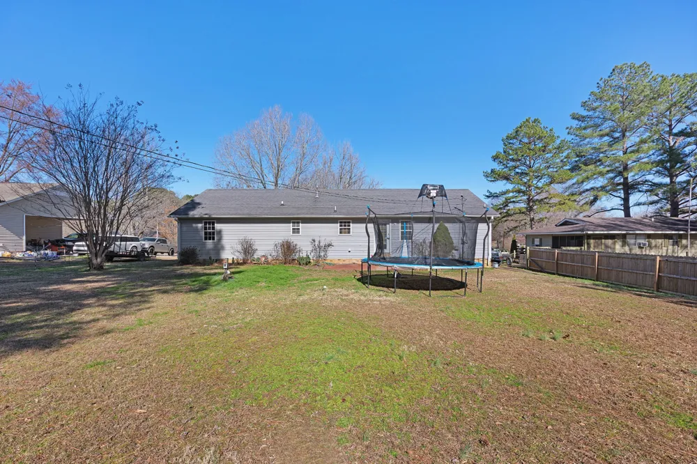 341 Melodie Cir Henderson, TN 38340