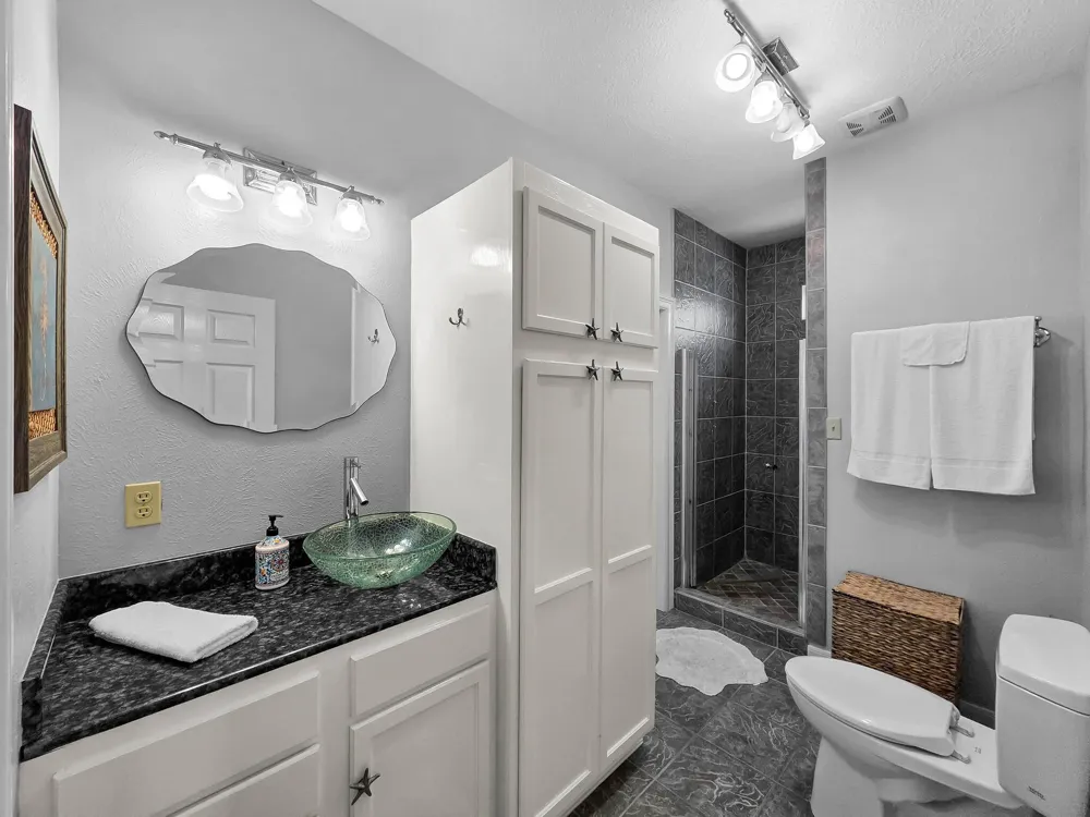 959 Tidelands Drive Port Bolivar, TX 77650