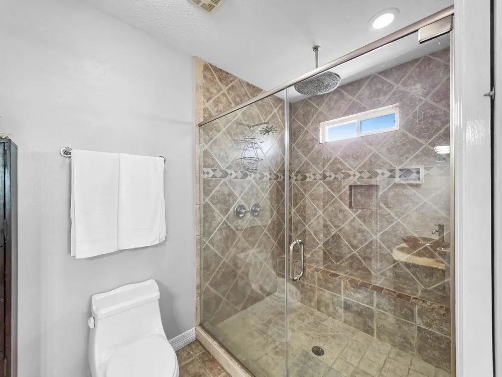 959 Tidelands Drive Port Bolivar, TX 77650