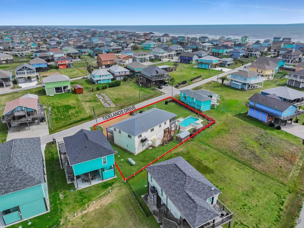 959 Tidelands Drive Port Bolivar, TX 77650