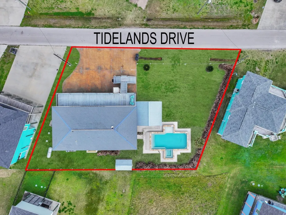 959 Tidelands Drive Port Bolivar, TX 77650
