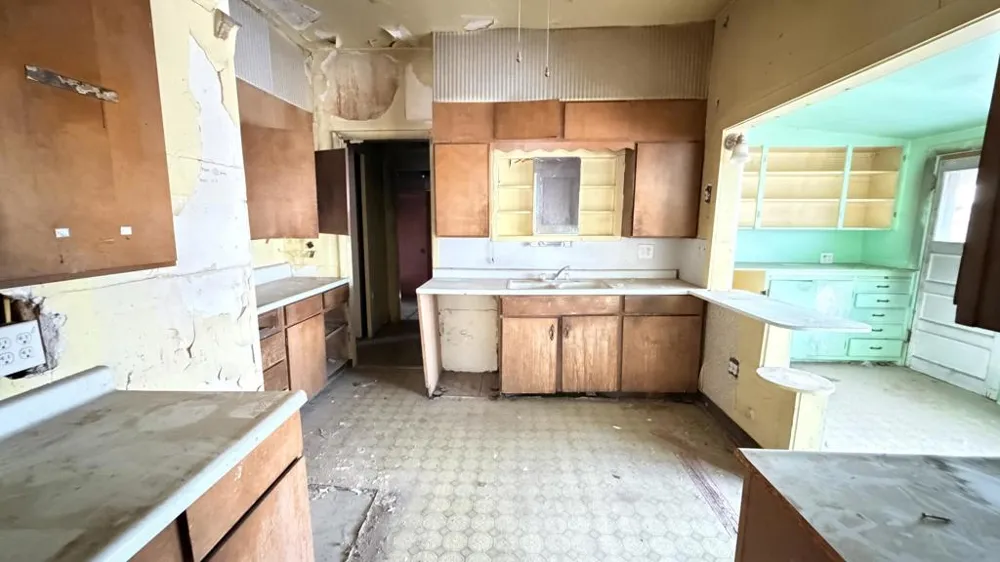 82962 Panamint Avenue Trona, CA 93562