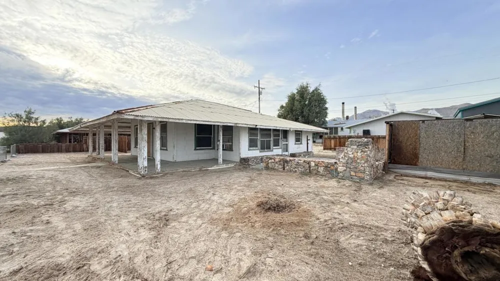82962 Panamint Avenue Trona, CA 93562