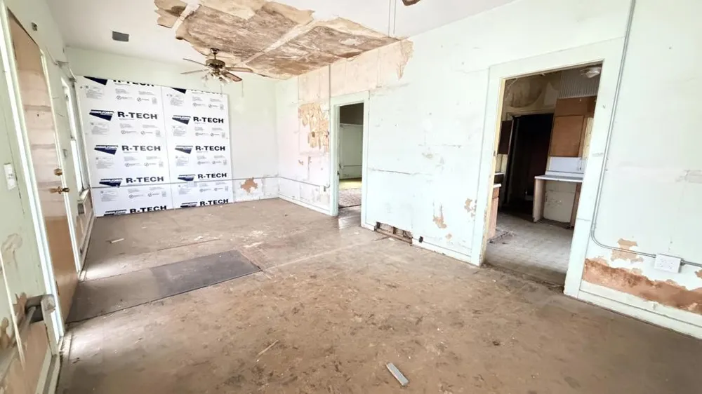 82962 Panamint Avenue Trona, CA 93562