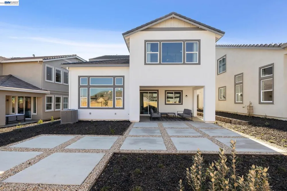 1512 Millennium Way Fairfield, CA 94533