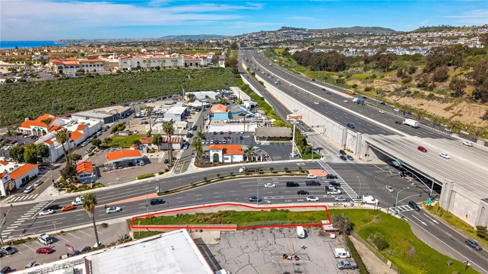 524 E Avenida Pico San Clemente, CA 92672