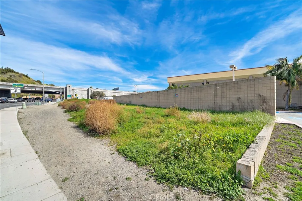 524 E Avenida Pico San Clemente, CA 92672